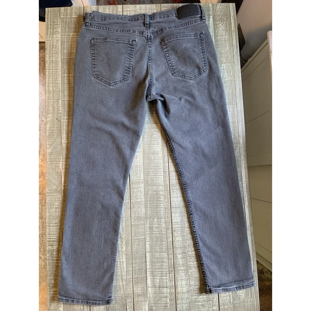 Michael Kors Men's Grant Classic Fit Gray Stretch Denim Jeans 34x30